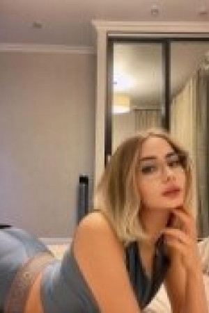 Escort girl Юля